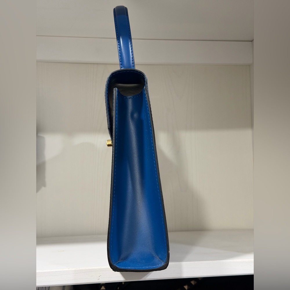 Louis‎ Vuitton Epi Malesherbes Blue Leather - Picture 4 of 12